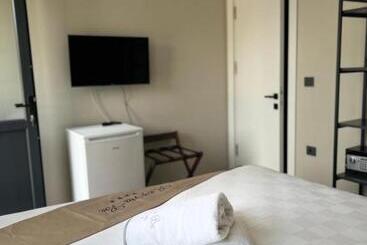 בית מלון כפרי Reynabe Boutique