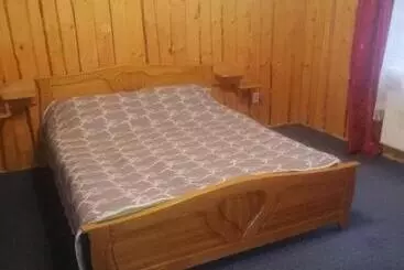 Majatalo садиба криниченька