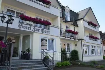 Hotelli Die Post Meerfeld