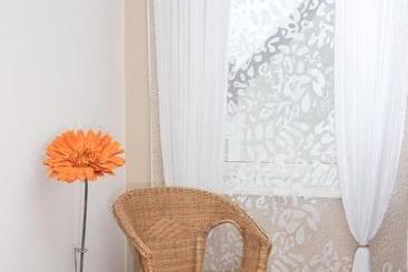 Отель Garni Krone