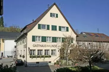 ホテル Gasthaus Linde