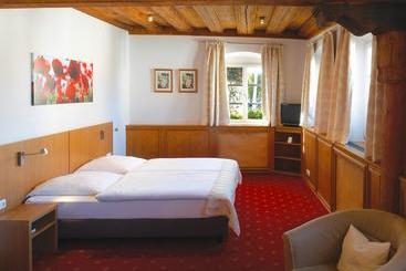 Landgasthof Und Hotel Weisser Löwe