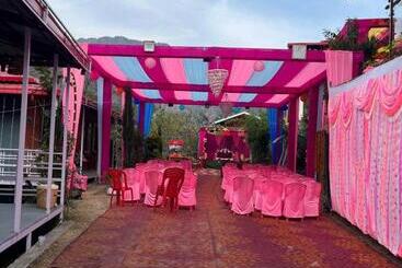 Hotelli Vatika Bliss