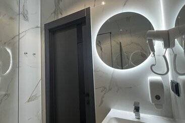 Luna Self Check In Hotel Klaipeda