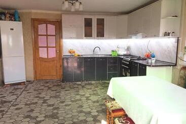 پانسیون Guest House Ariet