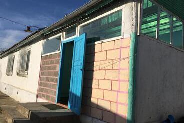 Pensió Guest House Ariet