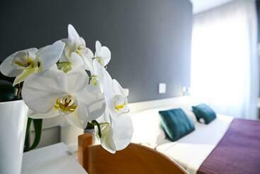 בית מלון כפרי Montebello Nuova Gestione