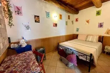 Pensione 1912   Flowers Room   Budget For Young