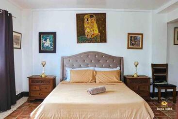 펜션 Utopia Island Resort