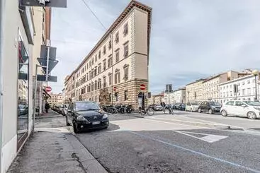 تختخواب و صبحانه Game Rooms Experience