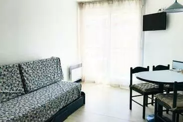 هتل آپارتمان Résidence Le Boucanier   Studio Pour 4 Personnes 144