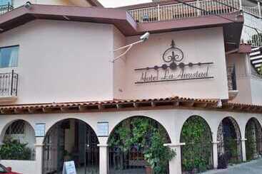 Hotel La Amistad