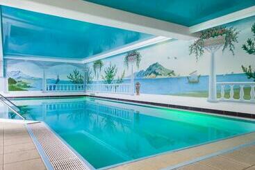 Ostseehotel Villen Im Park   Ein Rovell