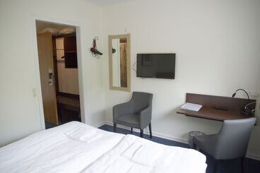 בית מלון כפרי Røde Kro