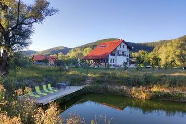 Pensiune Agroturistica   La Recea