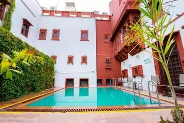Hotel Zone Palace By The Park Phalodi