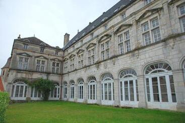 Bed and Breakfast Chateau De Frasne