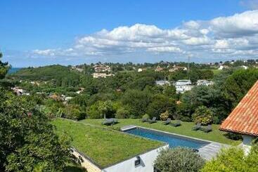 هتل Villa Choriekin Lafitenia Resort