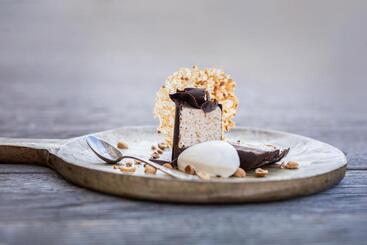 فندق Le Chalet Blanc Hôtel & Spa