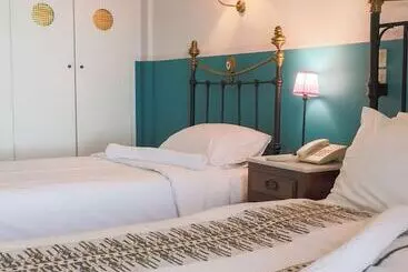 Hotel Papanikola