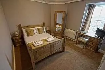Hotel The Resolution