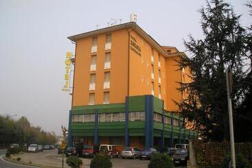 Confidence Hotel Europa