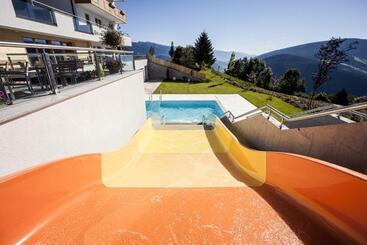 فندق Family Home Alpenhof