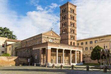 酒店 Squarciarelli