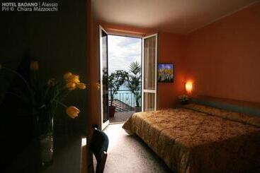 בית מלון כפרי Badano Sul Mare