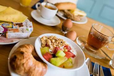 בית מלון כפרי Bij Hen Op Ameland