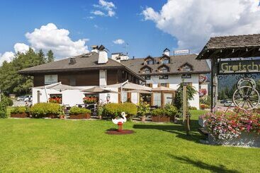 בית מלון כפרי Gratschwirt