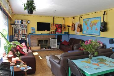 Hotel Kelowna International Hostel