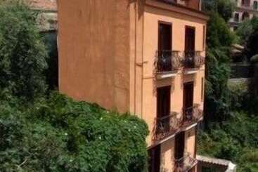 فندق Mamma Maria