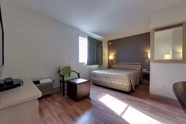 Hotelli Studio 6 Toronto Mississauga With Kitchenettes