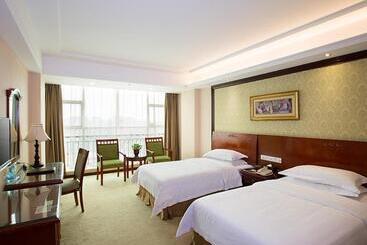 Vienna Hotel Zhongkai Road Branch