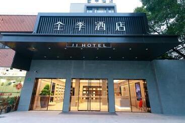 Ji Hotel Shanghai Jinqiao Yunshan Road