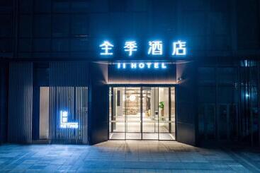 Ji Hotel Suzhou North Railway Station