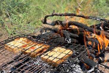 בית מלון כפרי Africa Awaits Lodge & Safaris