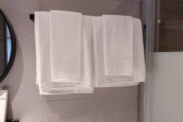 Hotel Acro Residences