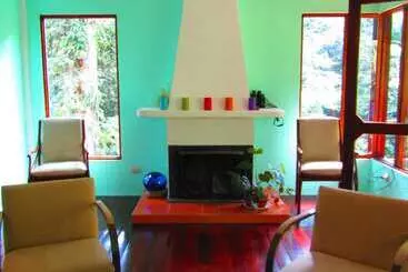 Hotelli Agua Inn