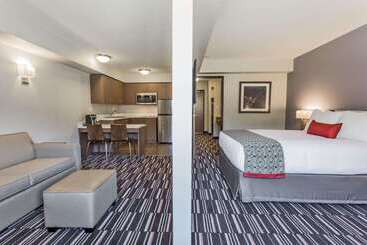 Microtel Inn And Suites By Wyndham Kitimat