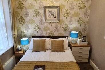 בית מלון כפרי Newholme