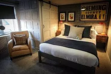 Hotel The Plough Bicester