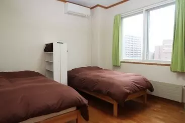 Otaru Ekimae Guest House Ito Hostel
