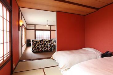 בית מלון כפרי Beach Commune Simploose