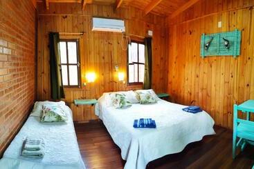 هتل Posada 21 Oranges