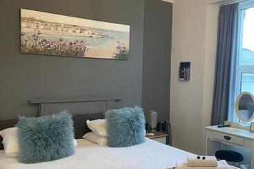 Pensão Babbacombe Palms