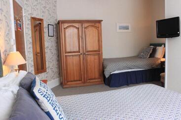 펜션 The Collingdale Guest House