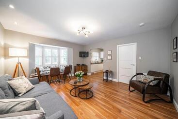 Turistihuoneistot The Pines Stunning 3 Bedroomed Apartment, Gleneagles