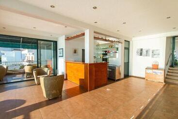 Апарт-отель Villa Tamaris